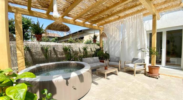 Pathos Guest House