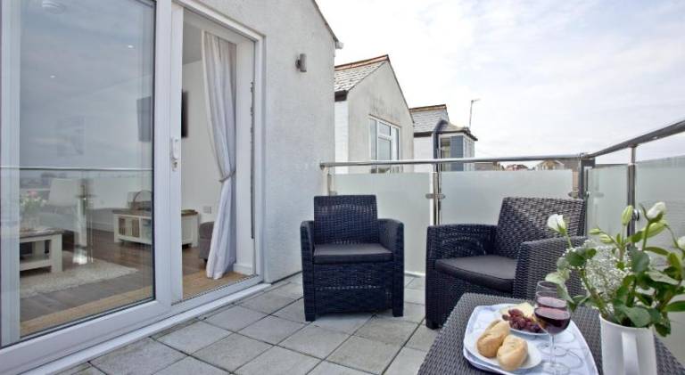 Apartment with 2 rooms for 4 persons — photo 4