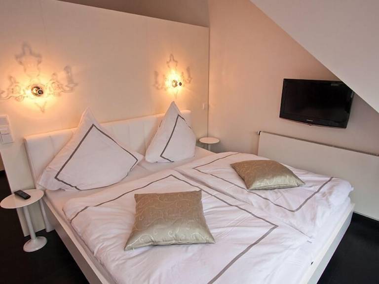 Bed & Breakfast  Aschaffenburg