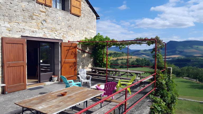 Child-friendly lovely vacation home with terrace, garden & grill | Garden view | Dogs allowed — photo 2