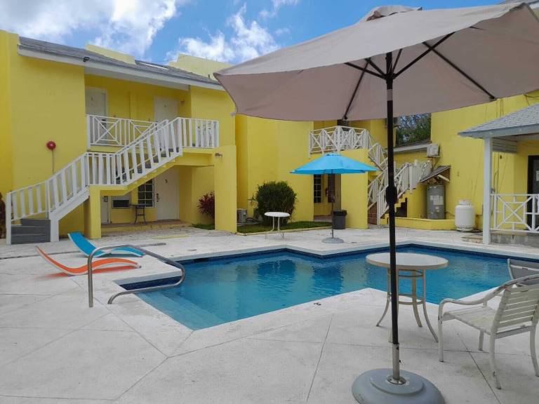 Motel  Nassau