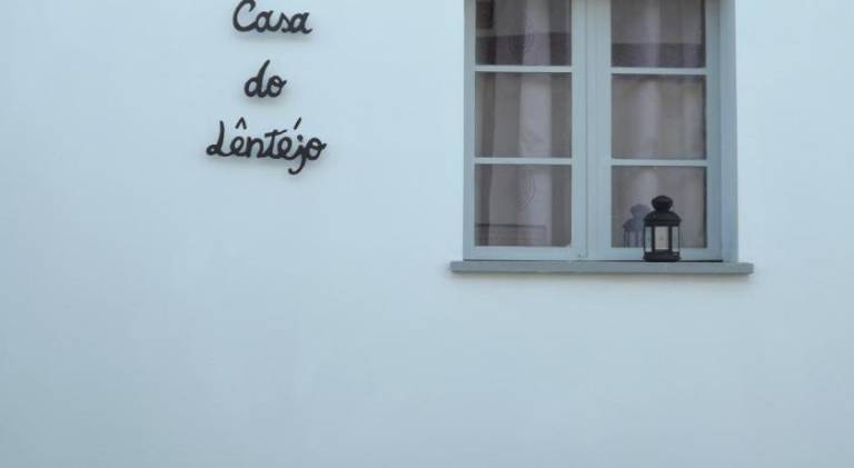 Fully equipped vacation home with terrace & garden | Dogs allowed in Évora