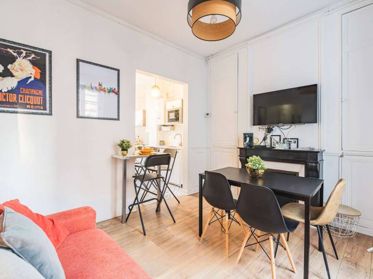 Apartment with 2 rooms for 6 persons — photo 2