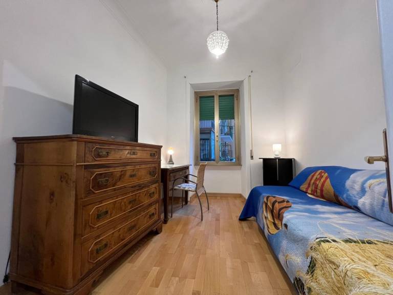 Apartment 'Adorable near the Vatican' with Balcony, Wi-Fi and Air Conditioning — photo 3