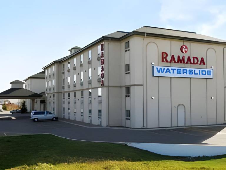 Ramada by Wyndham Red Deer Hotel and Suites in Red Deer, AB