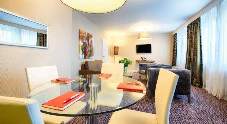 Leonardo Hotel Hamburg Elbbruecken — photo 4