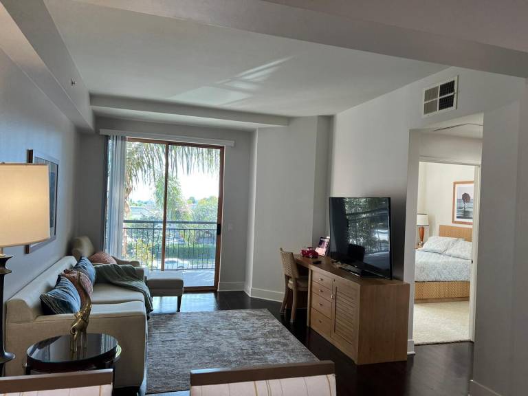 StaysPro Glamorous Beverlywood Residence Near EVERYTHING LA