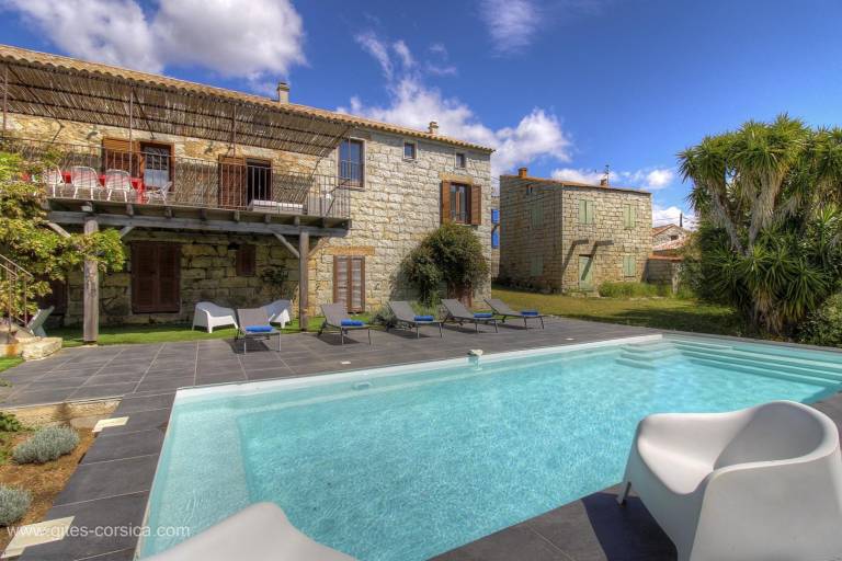 Spacious gite with garden, terrace & heated pool | Sea view | Pet-friendly — photo 2