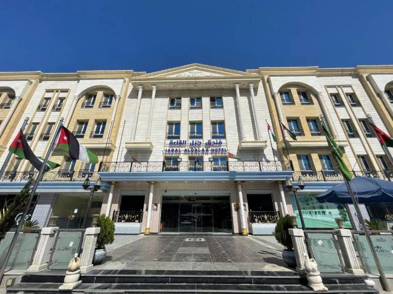 The Castel Hotel