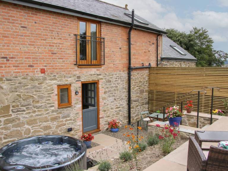 Cottage  Craven Arms