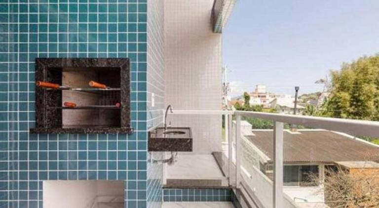 Holiday apartment with pool — photo 4