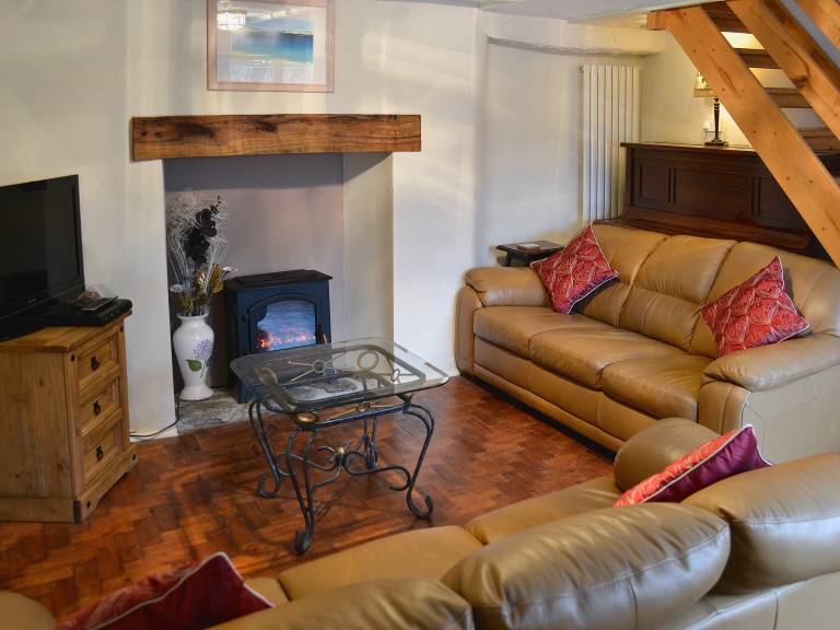 Family-oriented lovely cottage | Sea view | Beach nearby | Pets are welcome — photo 2