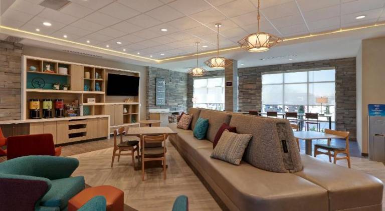 Home2 Suites by Hilton Turlock — photo 2