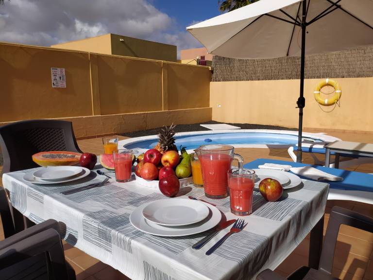 Fully equipped charming villa with private pool, yard & BBQ | Pets are welcome — photo 4