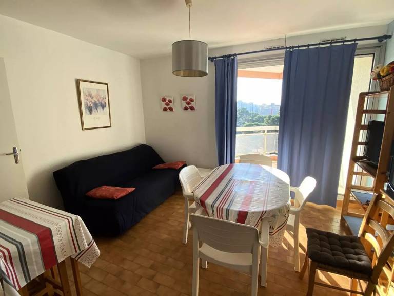 Balcons De La Plage Residence - T2 south facing sea with terrace – Canet Beach, 4 pers 4BALP41 — photo 4