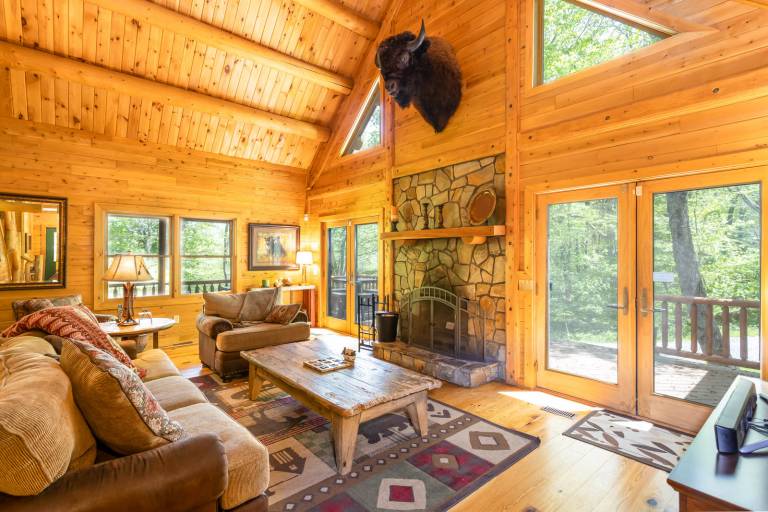 Cabin with jacuzzi & BBQ | Mountain view — photo 2