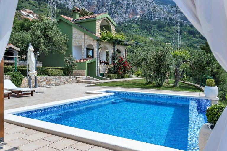Ferienhaus in Makarska für max. 4 Personen Ferienhaus in Makarska für max. 4 Personen