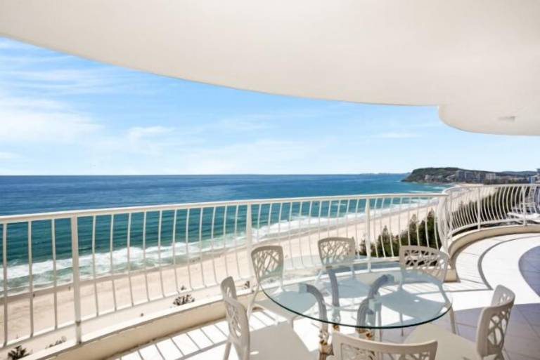 Apartment  Mermaid Beach