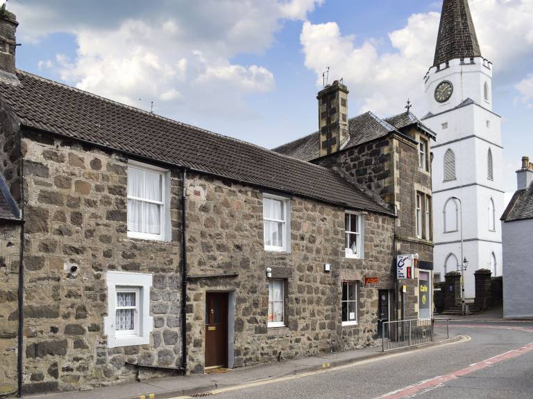 Cottage Comrie