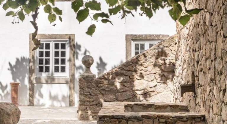 Quinta do Griffo with Oceanview, Spa, heated Pool in Sintra
