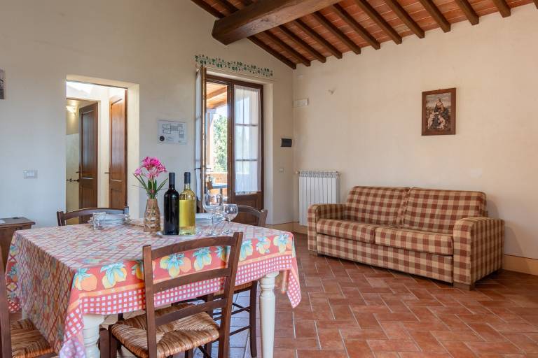 Apartment 'Agriturismo Carpineto' with Shared Pool, Private Terrace and Wi-Fi — photo 3