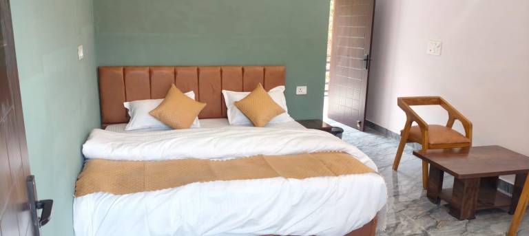 RAJJEET GUEST HOUSE