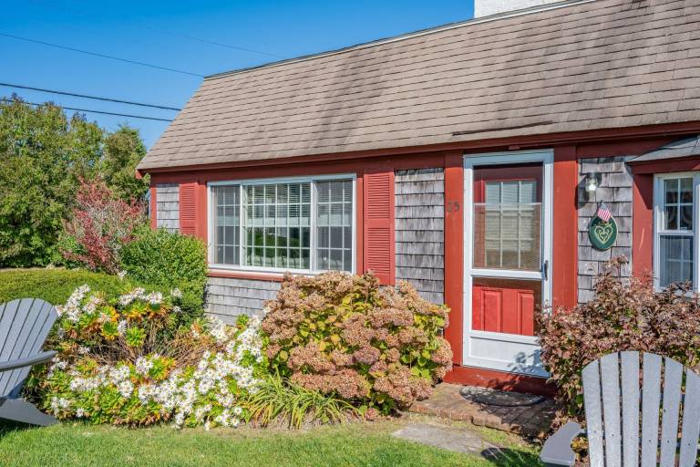 Cottage  West Yarmouth