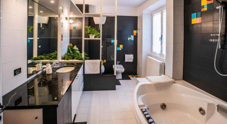 Rental apartment with barbeque, terrace & jacuzzi | Dogs allowed — photo 2