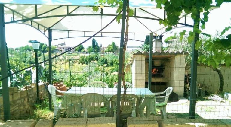 Apartment with garden, patio & pool | Pets are welcome — photo 5