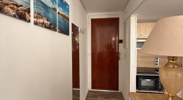 Holiday apartment with terrace — photo 4