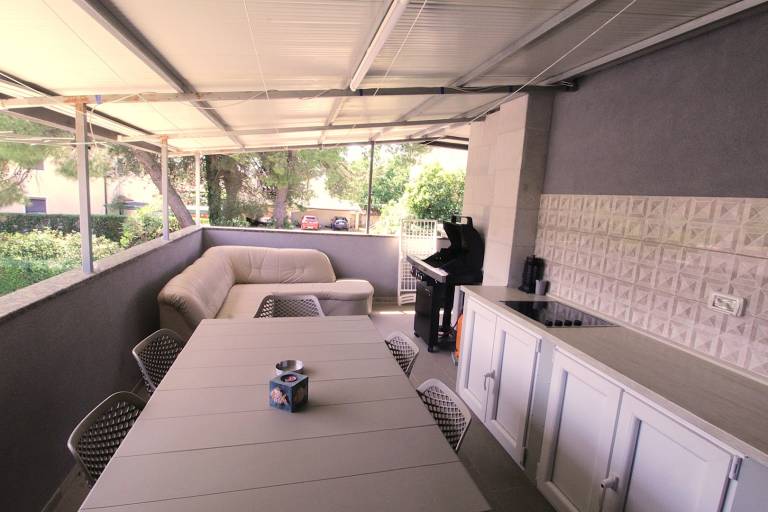 Apartment with BBQ in Umag
