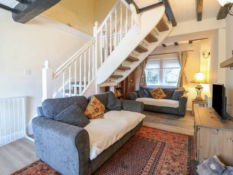 Child-friendly pleasant cottage with yard | Dogs allowed — photo 4