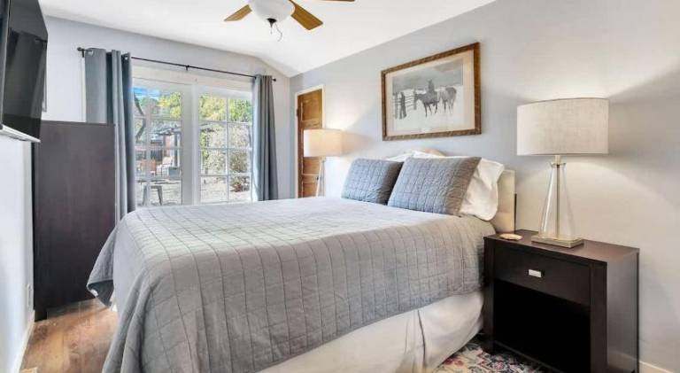 Charming vacation home | Pet-friendly — photo 2