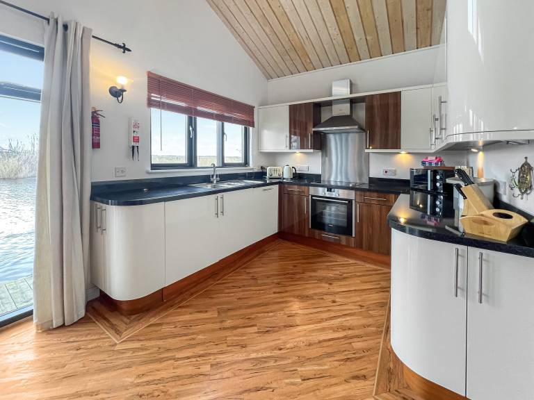 Children-friendly pleasant cottage | River view | Pets allowed — photo 3