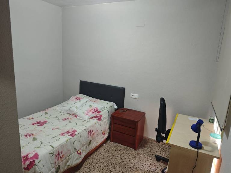 113 m&sup2; Gemeinschaftszimmer