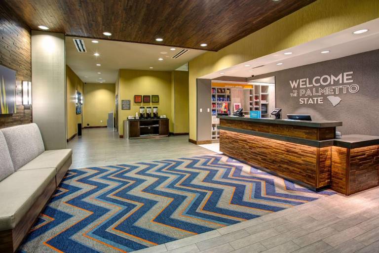 Hampton Inn & Suites Columbia Southeast Ft. Jackson — photo 4