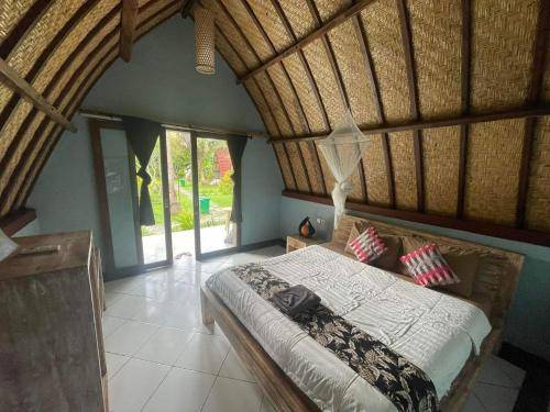 Lodge Ped