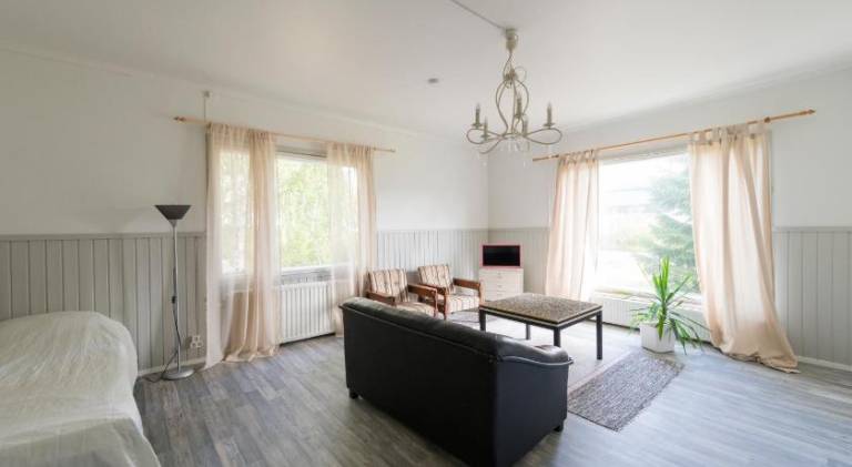 Beautiful rental apartment with barbeque, pool & garden | Pets are welcome in Lappeenranta