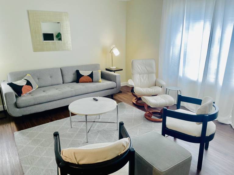 Condo Falls Church