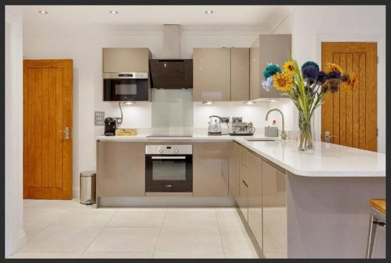 Apartment High Wycombe