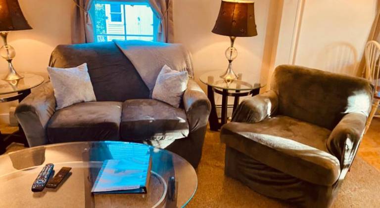Nice apartment | Dogs allowed in Portland, ME