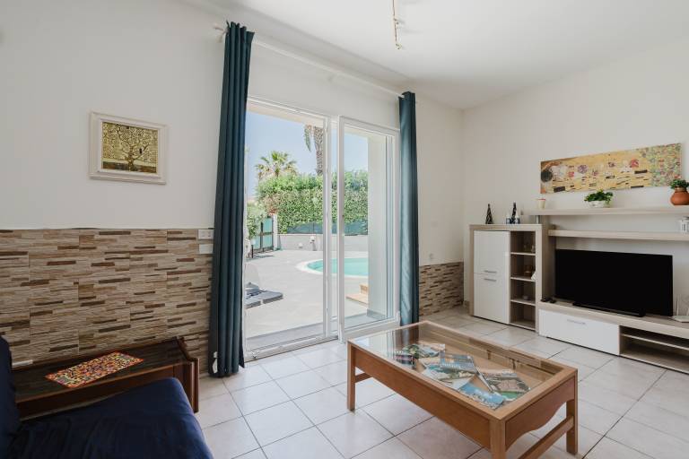 Villa 'The Pearl Of Sicily New Salt Pool' with Sea View and Air Conditioning — photo 4