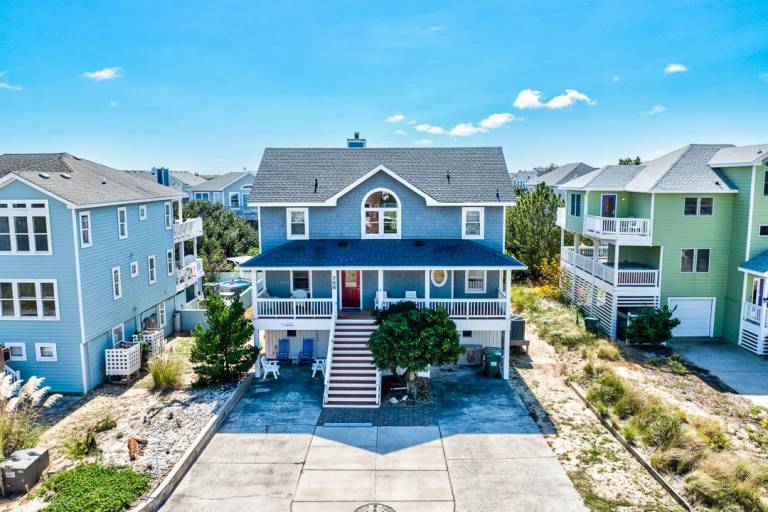 Children-friendly pleasant house with pool & grill | Close to the beach | Pets are welcome — photo 2