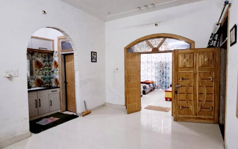 Lord Krishna Home Stay Mathura — photo 4