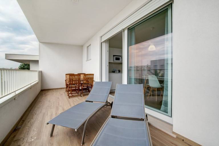 Apartment 'Deluxe 7' with Shared Garden, Wi-Fi and Air Conditioning — photo 3