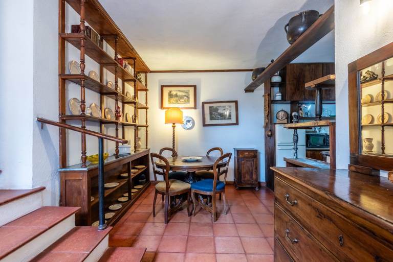 Apartment Noce in the Historic Bishop’s Residences with Shared Pool, Wi-Fi, and AC — photo 3