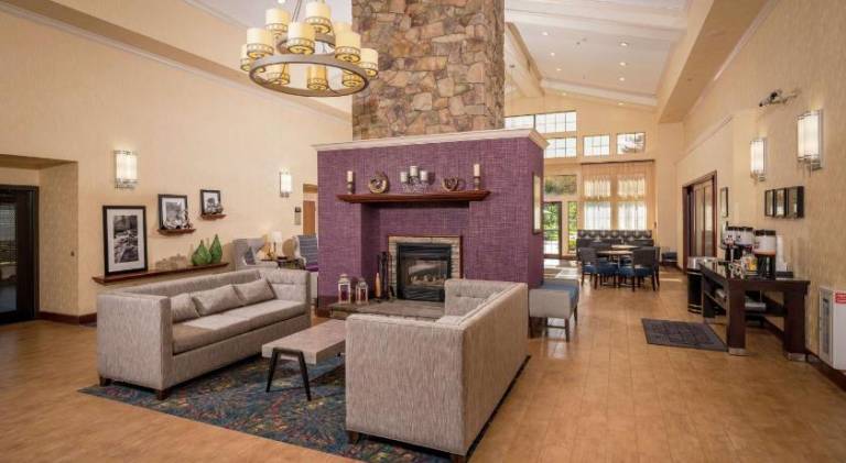 Hampton Inn & Suites Binghamton/Vestal — photo 4