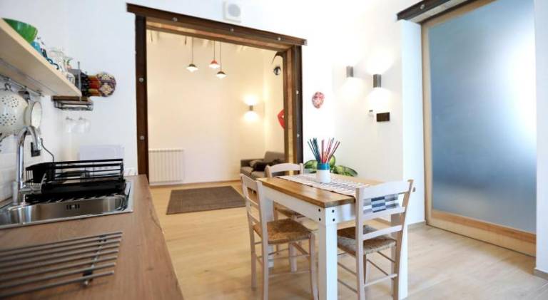Apartment | Near Palazzo dei Normanni — photo 5