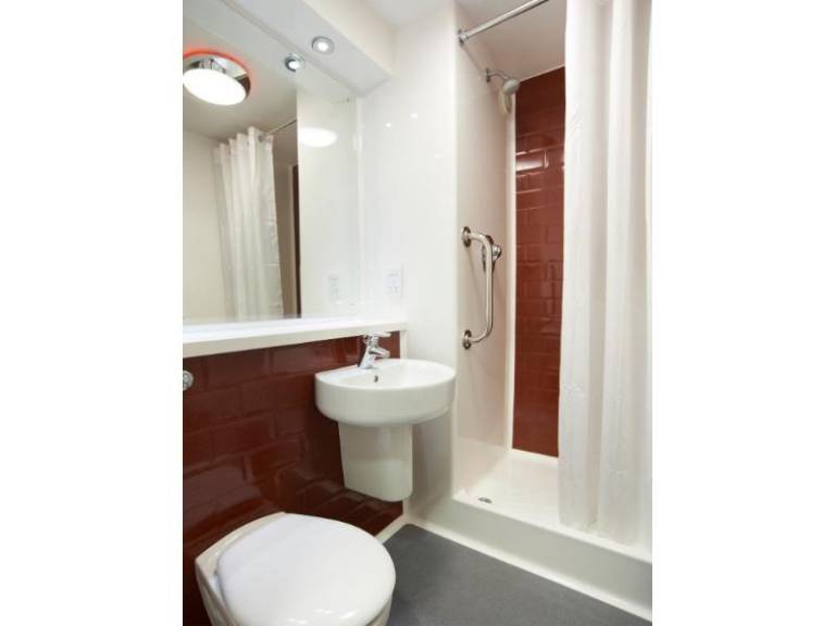 Travelodge Edinburgh Central Queen Street — photo 5