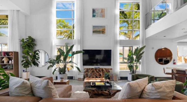 Jungle Penthouse Private Pool in South Beach in Miami Beach, FL